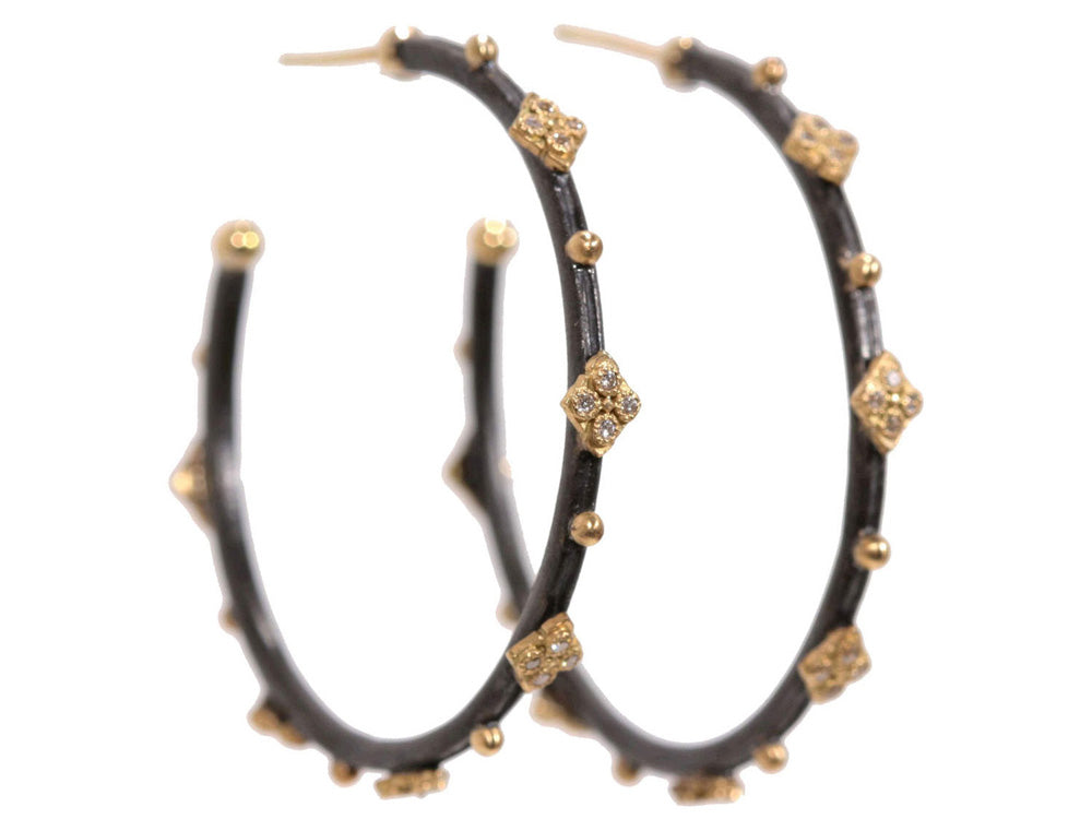 Stsvlr/ Diamond Hoop Earrings