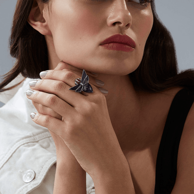 Jitterbug Hematite Doublet Ring
