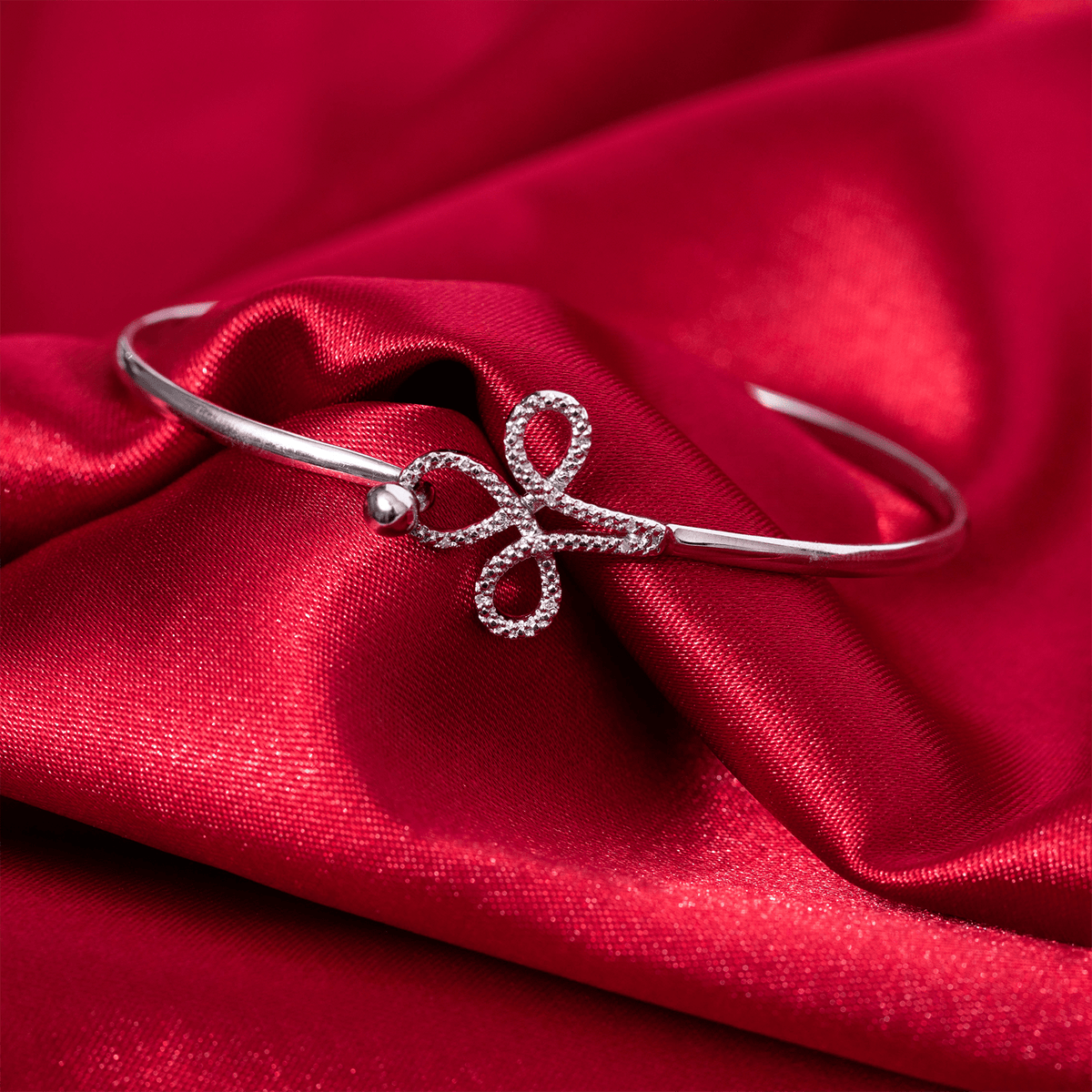 Diamond Swirl Bangle